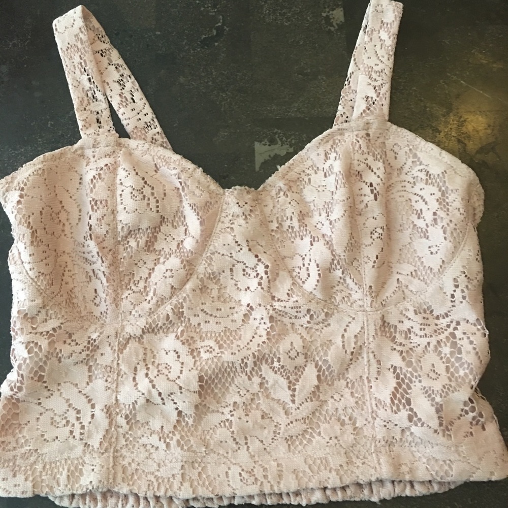 CHARLOTTE RUSSE Baby pink Laced cropped top